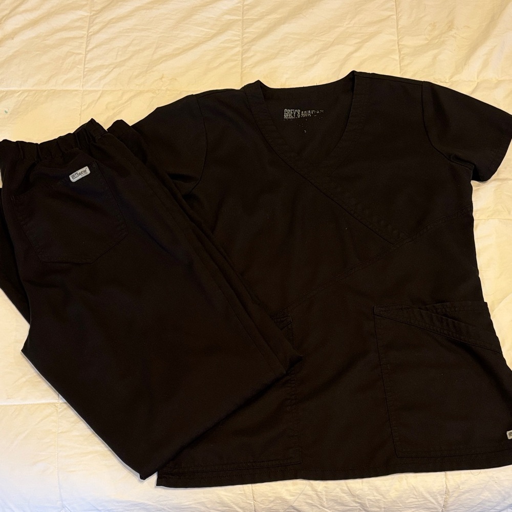 Grey's Anatomy Dark Scrub Ensemble